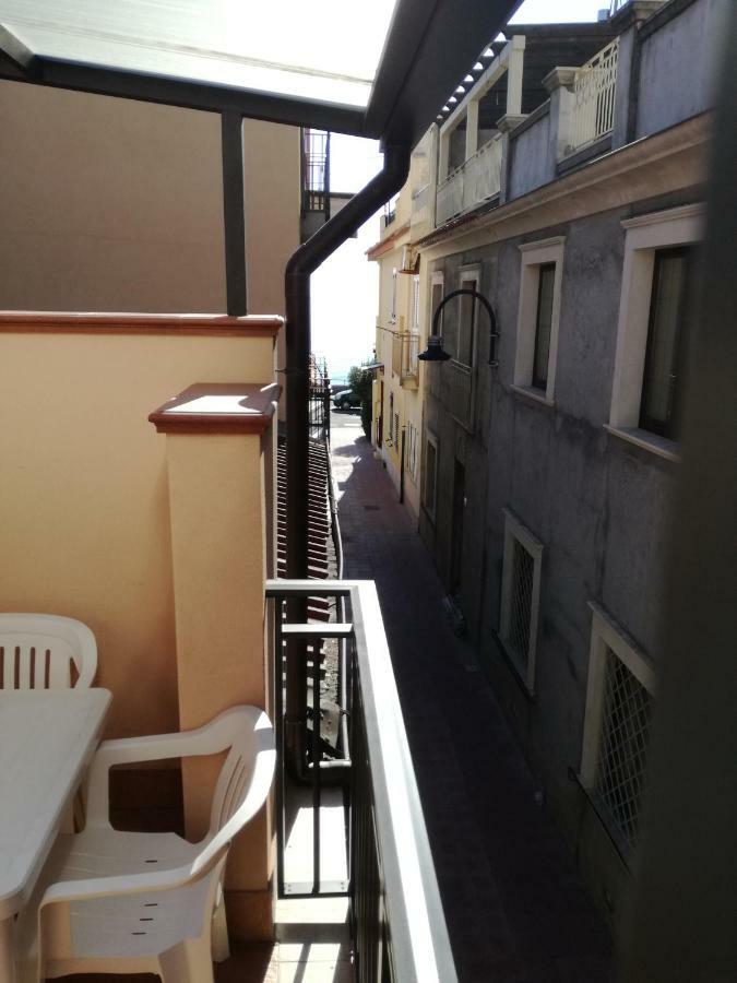 Casa Del Pozzo Villa Furci Siculo Exterior foto